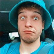 Profesor de cualquier matèria, con certificado en ingles c1, frances c1. Estudiante de ingenieria, capaz de dar clases a niños